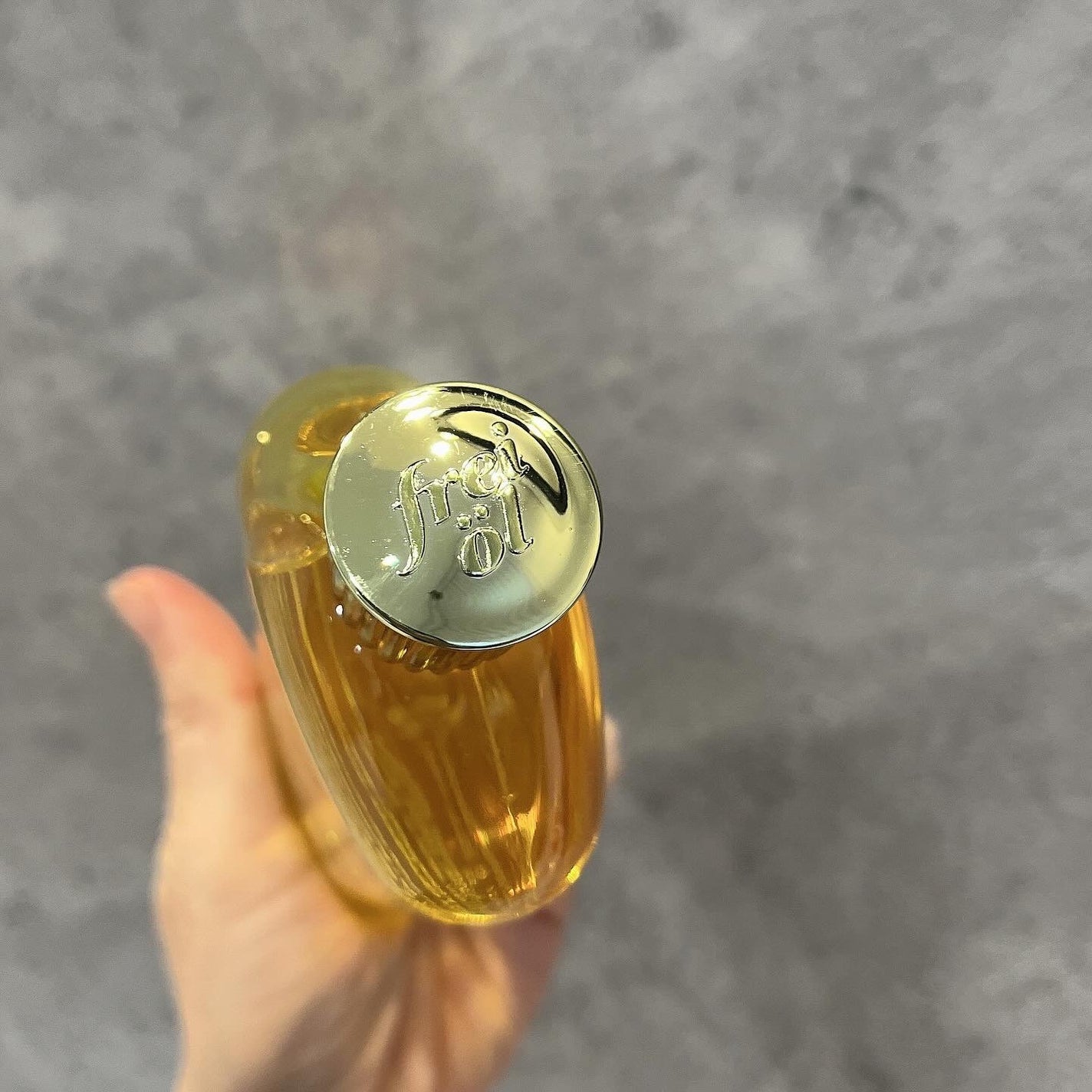 シェイピングオイル(Shaping Oil)/フレイオイル(freioil)/ボディオイルを使ったクチコミ(3枚目)