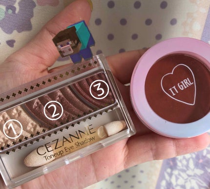 トーンアップアイシャドウ/CEZANNE/アイシャドウパレットを使ったクチコミ(2枚目)