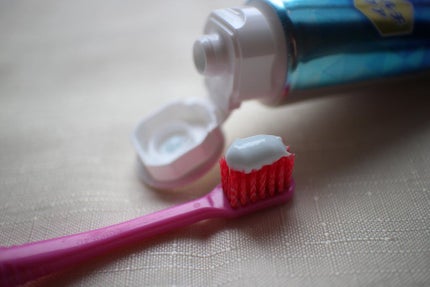 ブレスラボ マルチケアのクチコミ「リニューアルしたブレスラボ マルチケア マイルドミントの歯磨きを使っています。
クリスタルクリ.....」(2枚目)