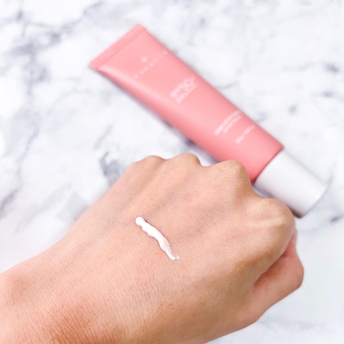  lakaila トーンアップUVクリーム/lakaila /日焼け止めクリームを使ったクチコミ（2枚目）