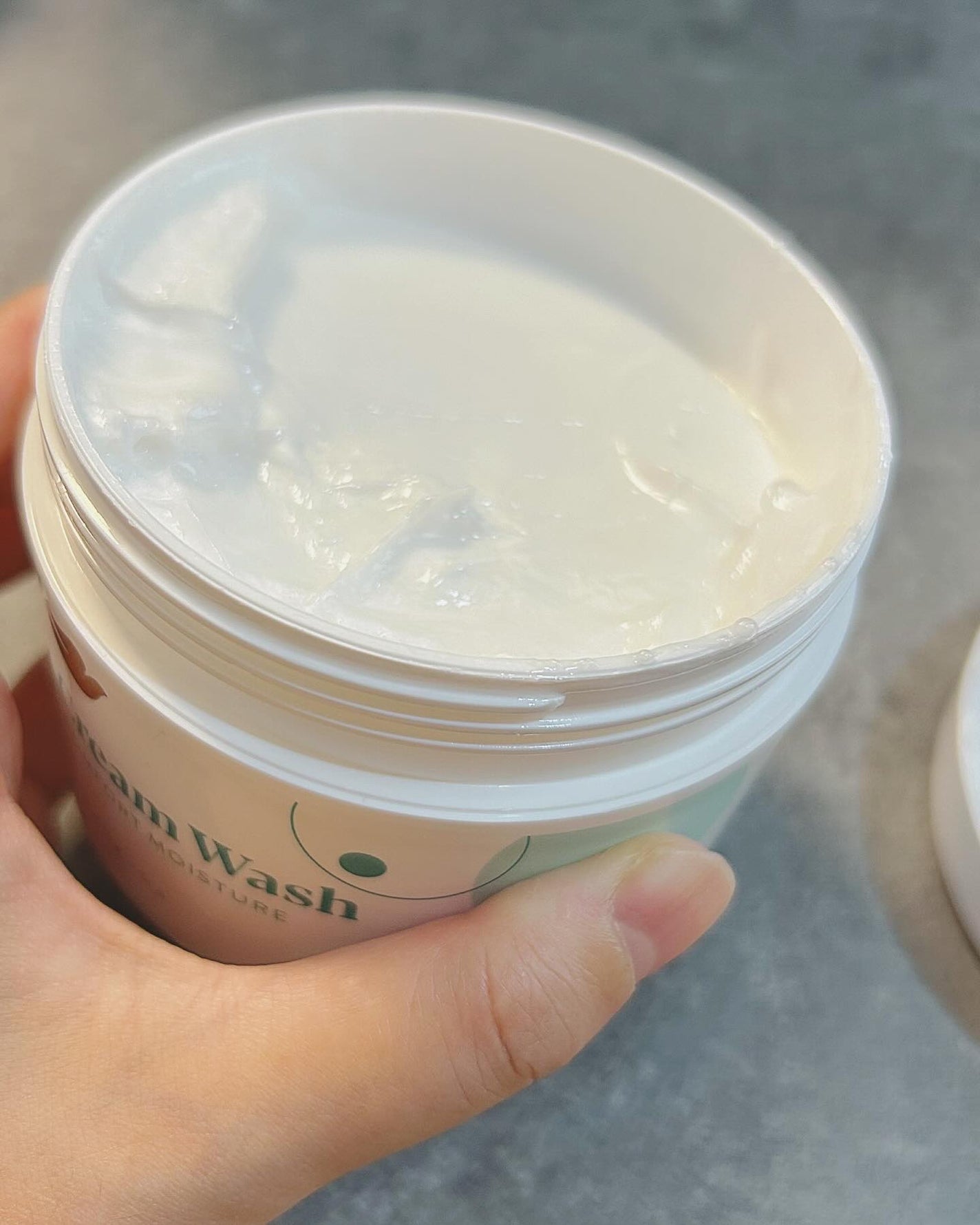 ダヴ クリームボディウォッシュ コンフォートモイスチャー/ダヴ/ボディソープを使ったクチコミ(3枚目)