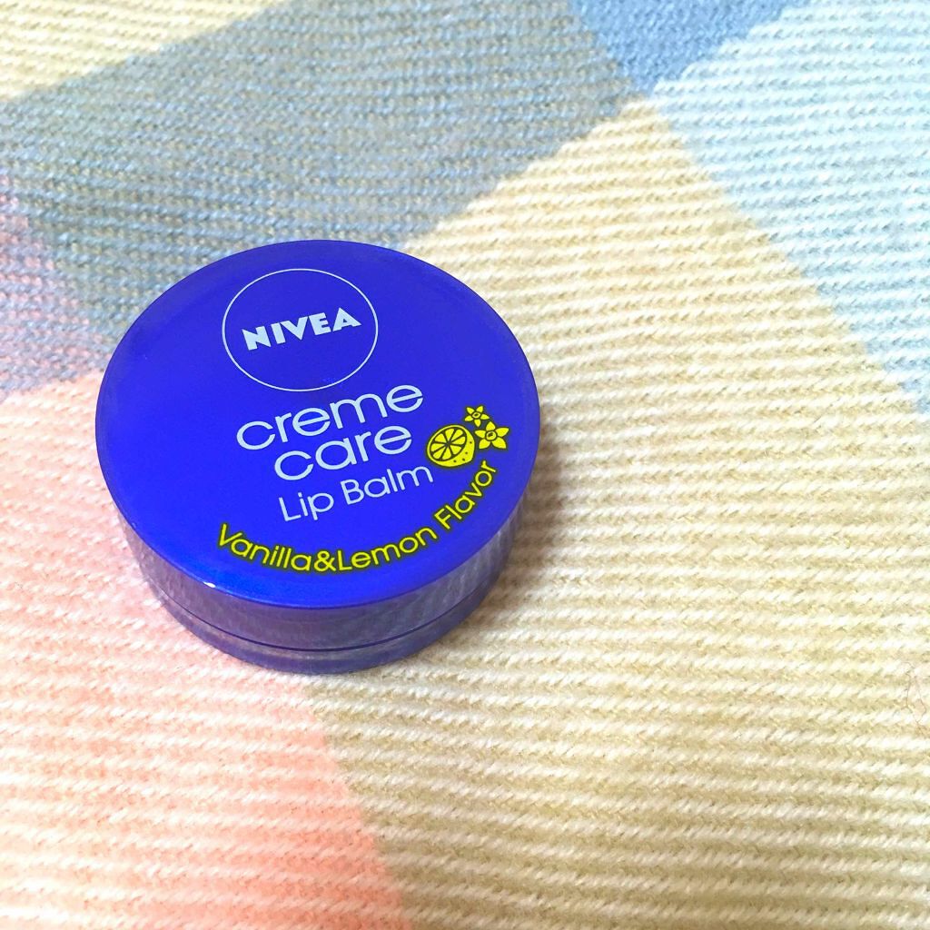 ニベア クリームケア リップバーム バニラ&レモンの香り/ニベア/リップケアを使ったクチコミ（1枚目）