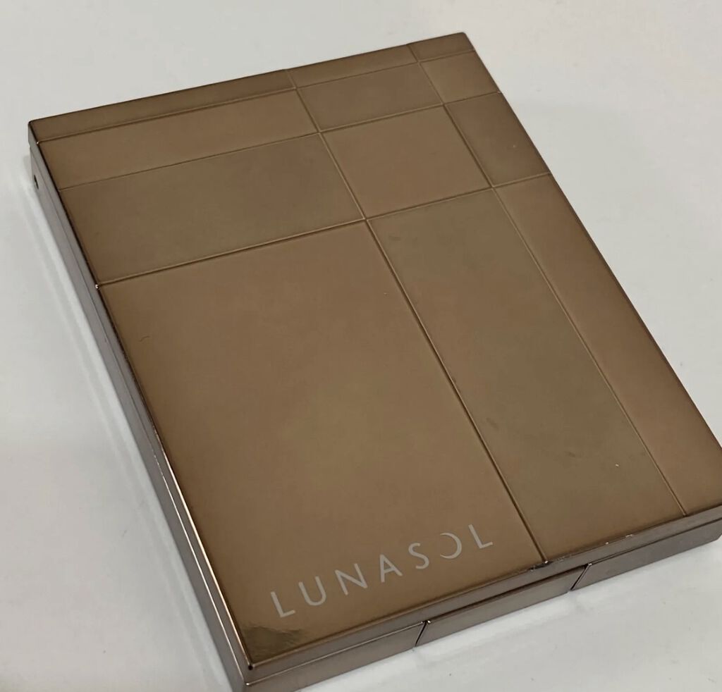 ジェミネイトアイズ N/LUNASOL/アイシャドウパレットを使ったクチコミ（2枚目）