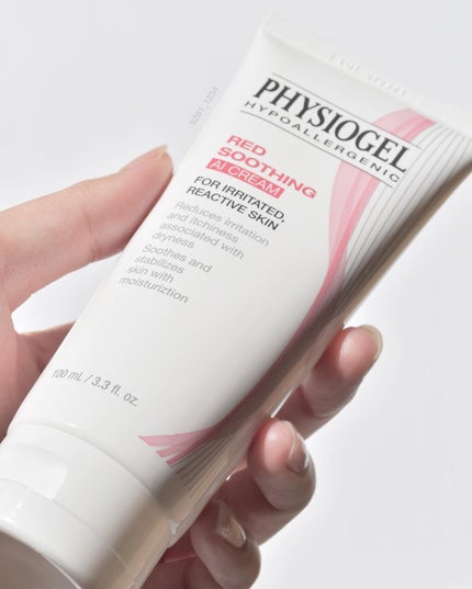 レッドスージングAIクリーム/PHYSIOGEL/フェイスオイルを使ったクチコミ(3枚目)