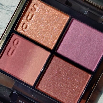 シグニチャー カラー アイズ/SUQQU/アイシャドウパレットを使ったクチコミ(3枚目)