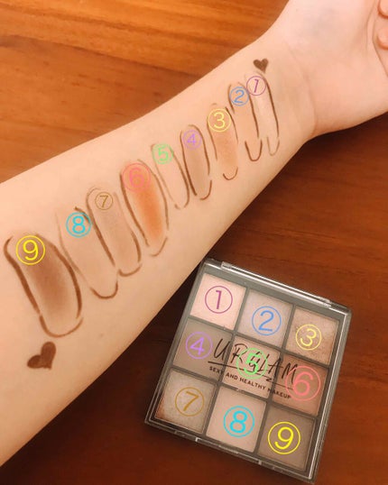 UR GLAM BLOOMING EYE COLOR PALETTE/U R GLAM/アイシャドウパレットを使ったクチコミ(3枚目)