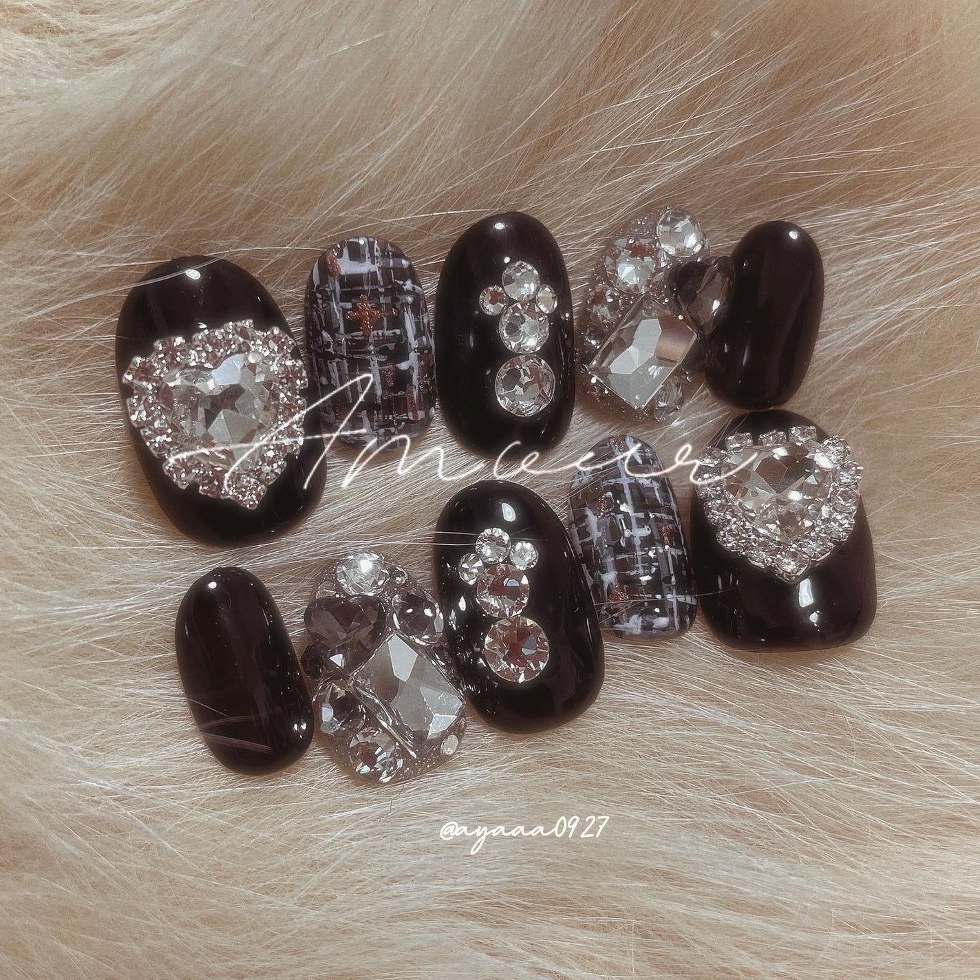 ayaaa0927 on LIPS 「𓂃𓂃𓂃𓂃Kᴏʀᴇᴀɴʙɪᴊᴏᴜᴅᴇsɪɢɴ🦢韓国デザイン..」(1枚目)