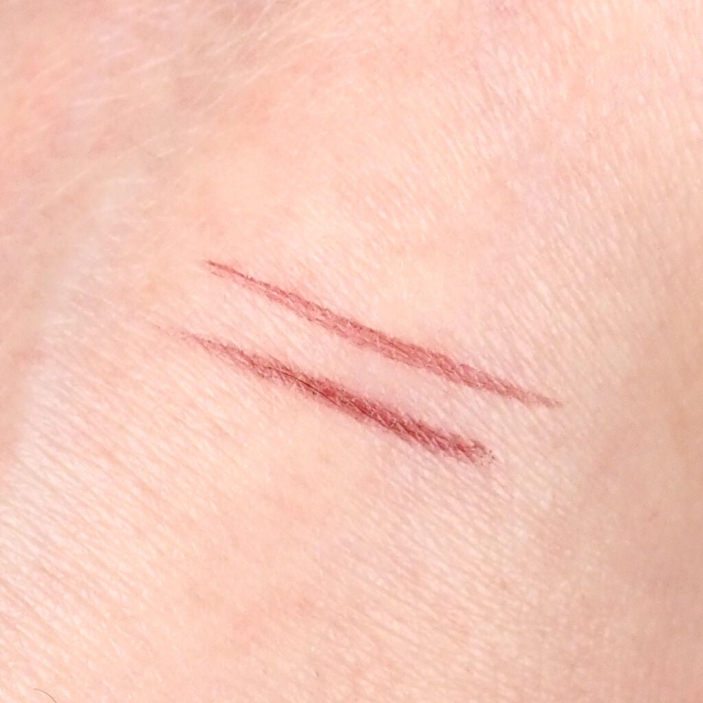 リキッドライナー DASODA✕Chihiro Anaiコラボ /DASODA/リキッドアイライナーを使ったクチコミ(1枚目)