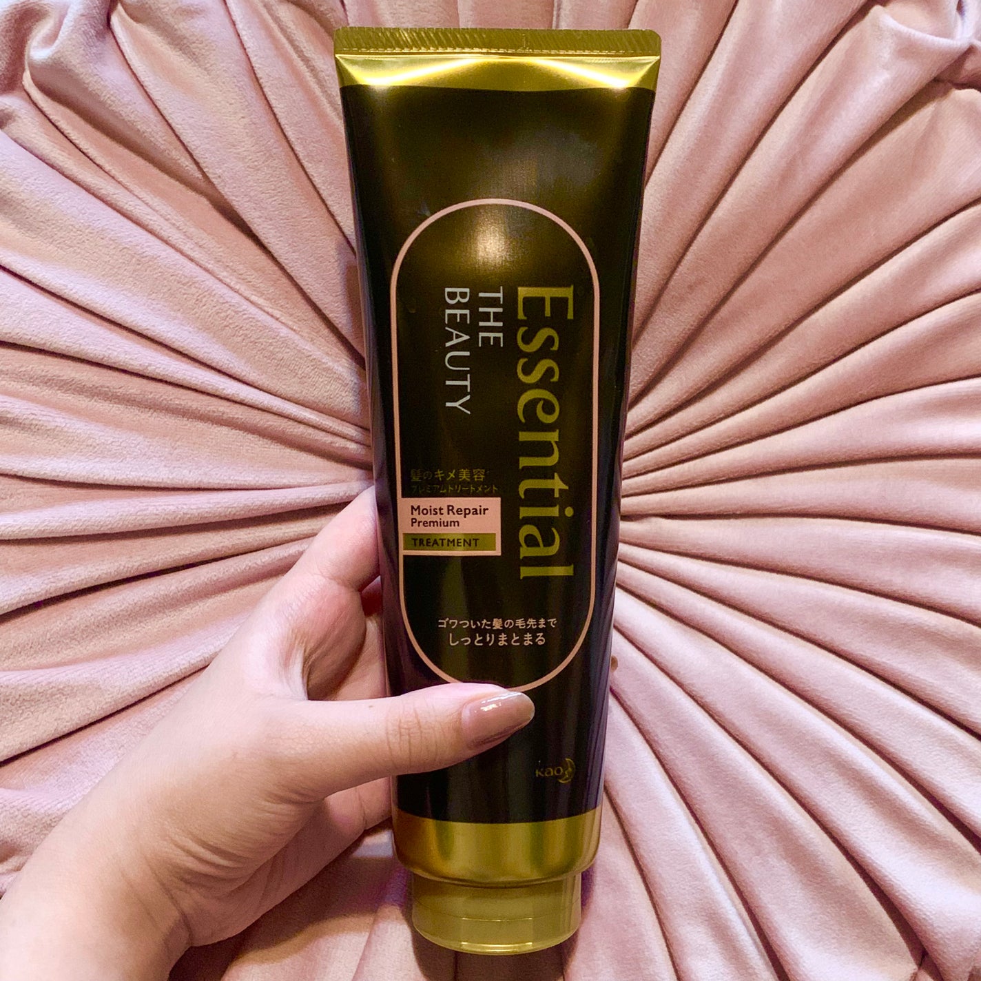 THE BEAUTY 髪のキメ美容プレミアムトリートメント<モイストリペアプレミアム>/エッセンシャル/洗い流すヘアトリートメントを使ったクチコミ(1枚目)