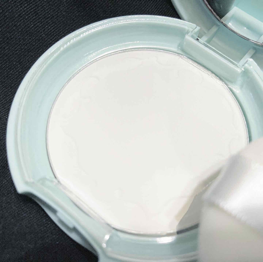 ノーセバム ミネラルパウダー/innisfree/ルースパウダーを使ったクチコミ（2枚目）