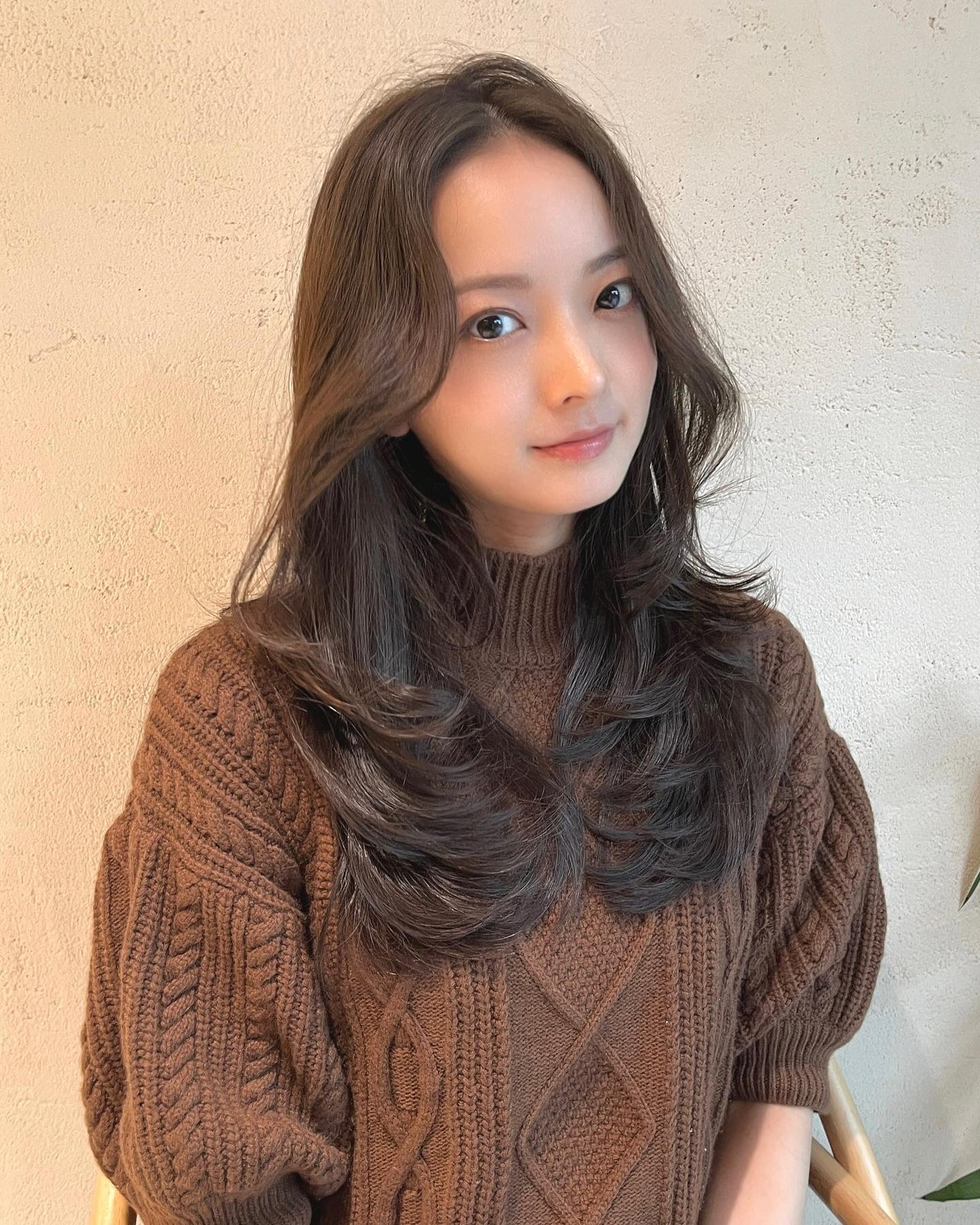 HARUNA on LIPS 「レイヤーカット💇🏼♀️38mmコテで、ワンカール🤍可愛い😍簡..」(2枚目)