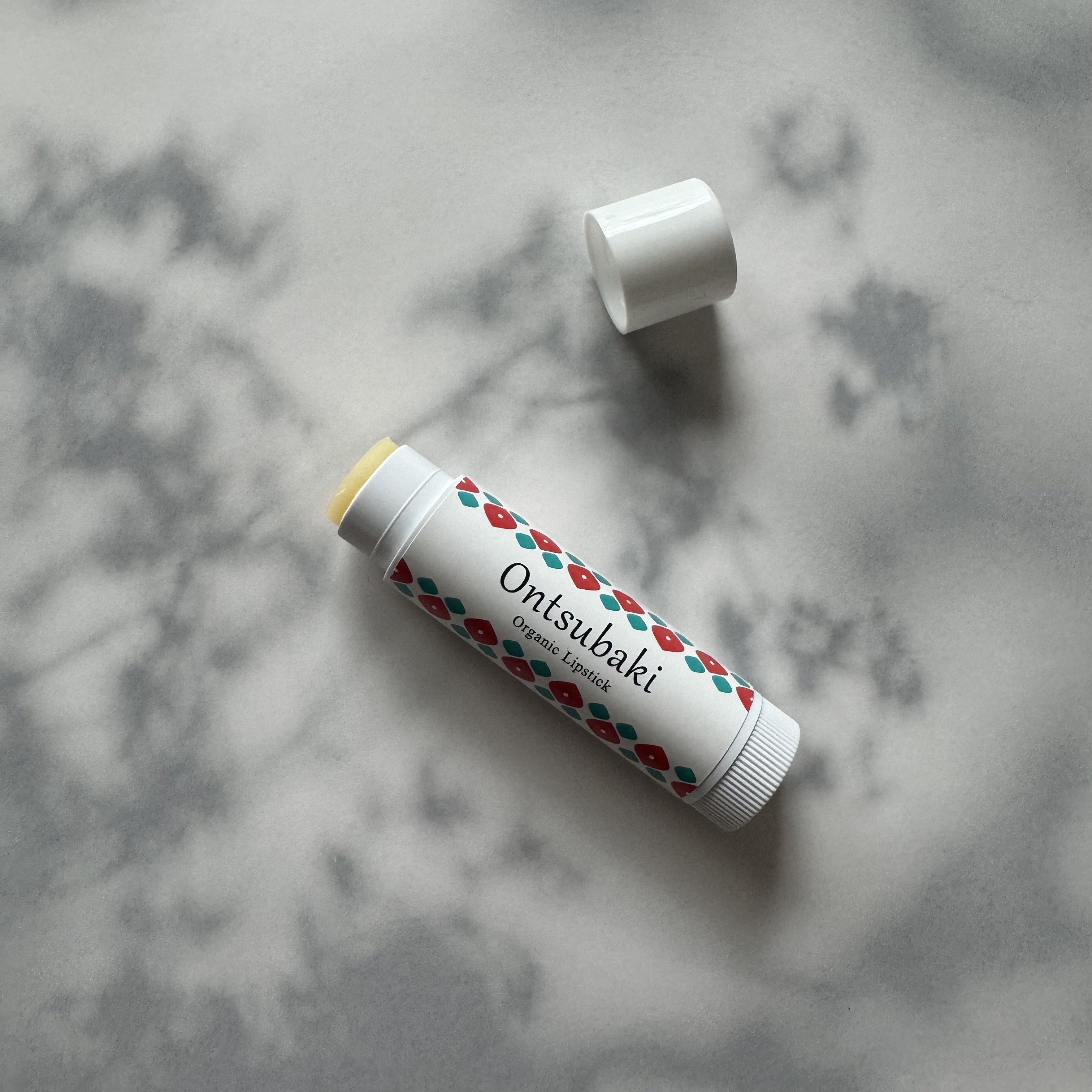 恩椿オーガニックリップスティック/Ontsubaki/リップクリームを使ったクチコミ（3枚目）