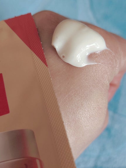 Vコラーゲン ハートフィット セラム/manyo/美容液を使ったクチコミ(7枚目)