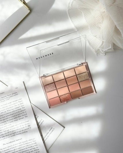 ソフトブラーリングアイパレット/wakemake/アイシャドウパレットを使ったクチコミ(6枚目)