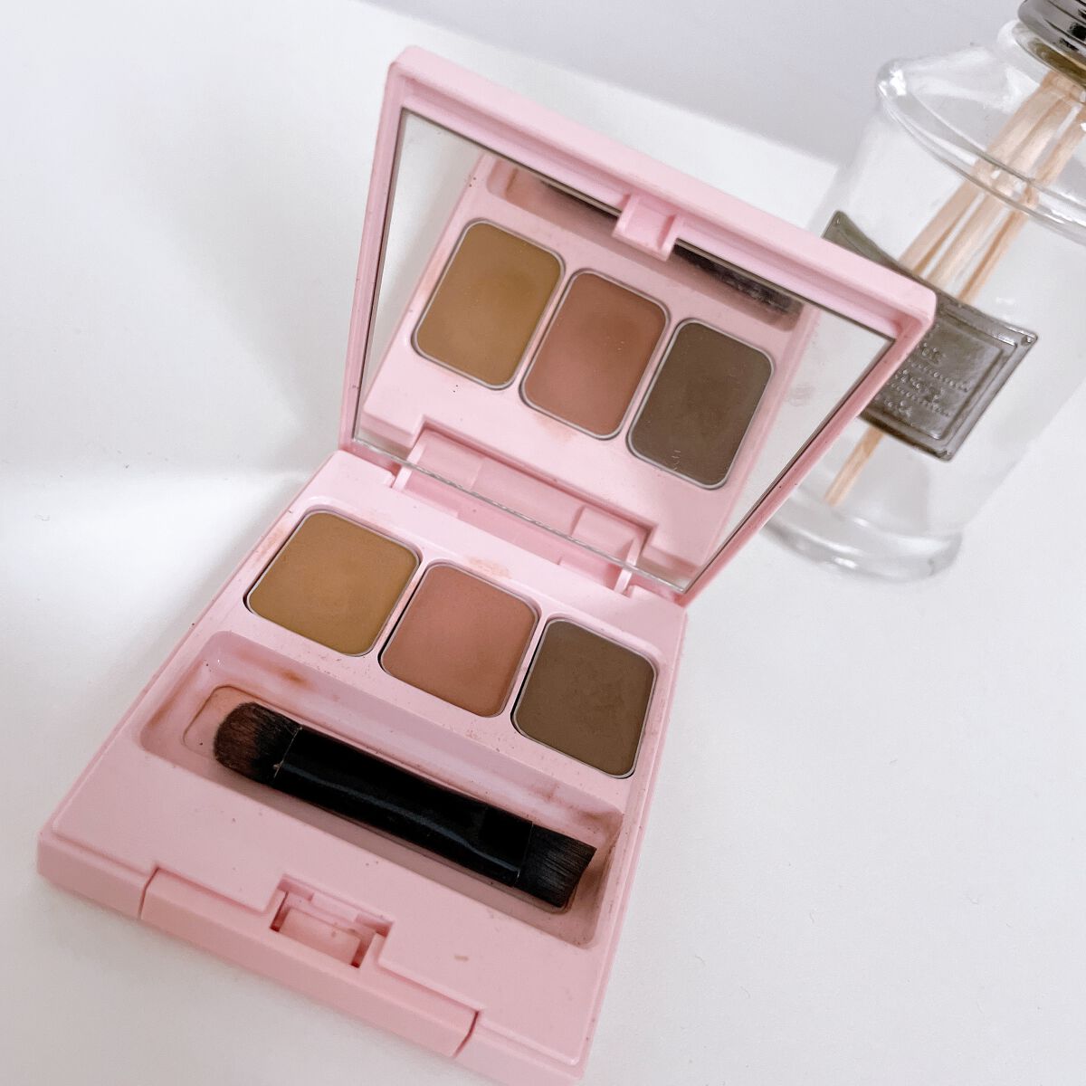  フーミー アイブロウパウダー/WHOMEE/パウダーアイブロウを使ったクチコミ（1枚目）