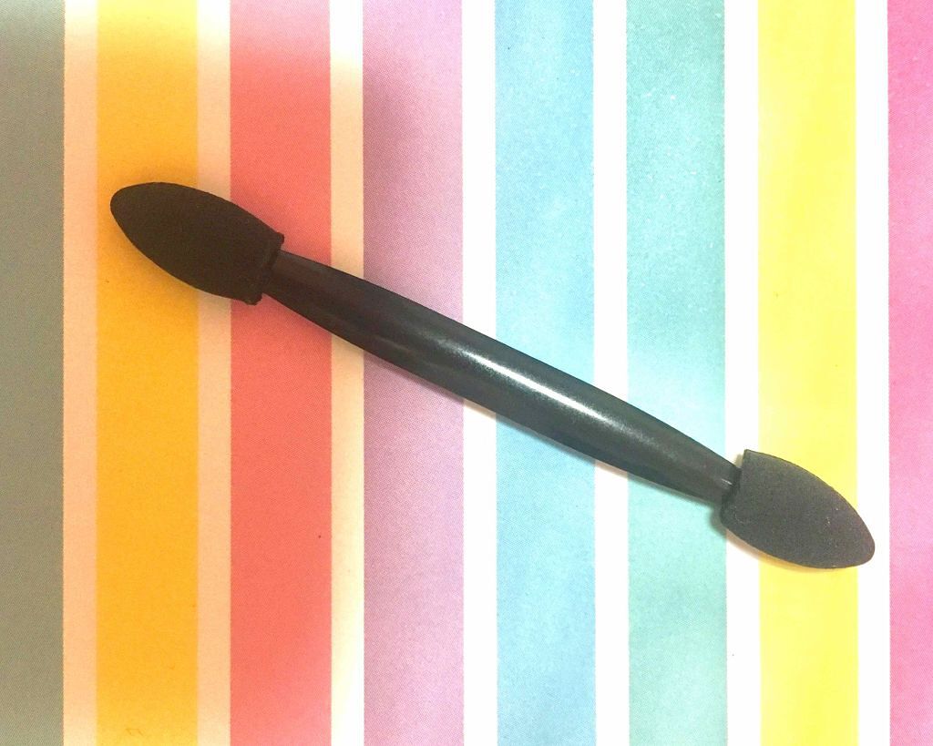 春姫 両面アイシャドウチップ/DAISO/メイクブラシを使ったクチコミ(1枚目)