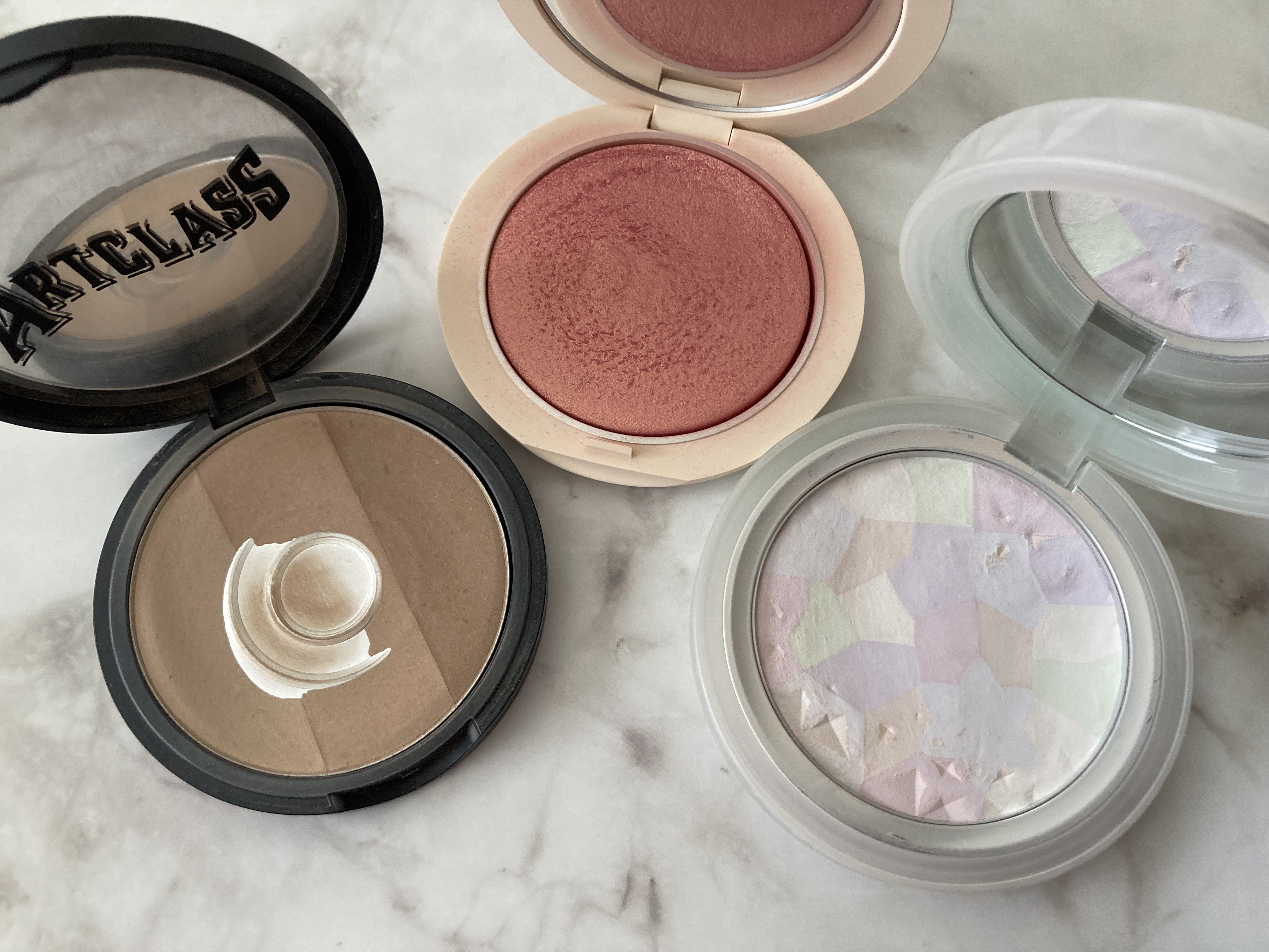 マスクフィット クリスタルメッシュクッション/TIRTIR(ティルティル)/クッションファンデーションを使ったクチコミ（2枚目）