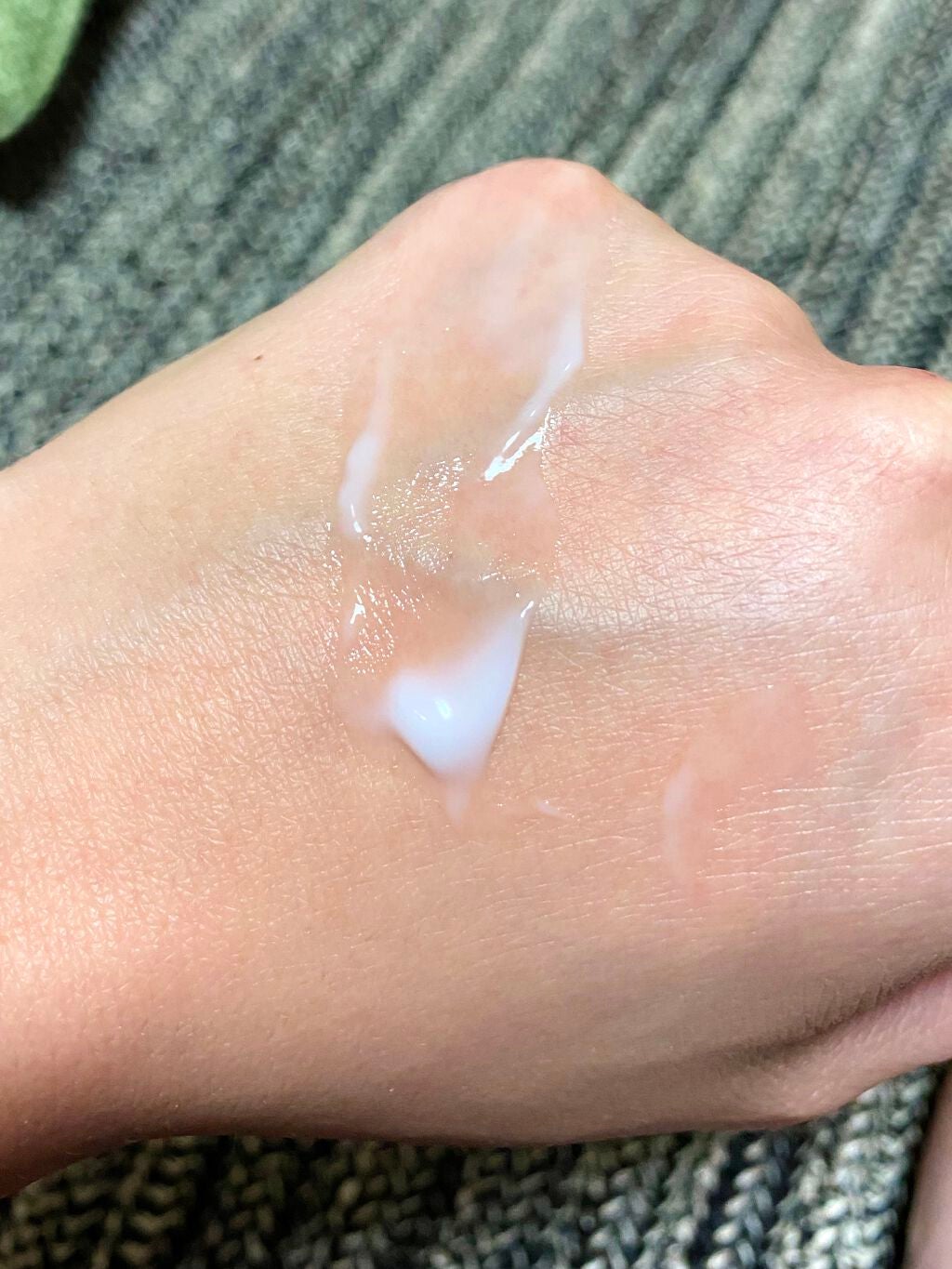 あむ on LIPS 「ロフトにて購入♪消毒が出来るとのパケ表示につい乗ってしまった🥺..」(2枚目)