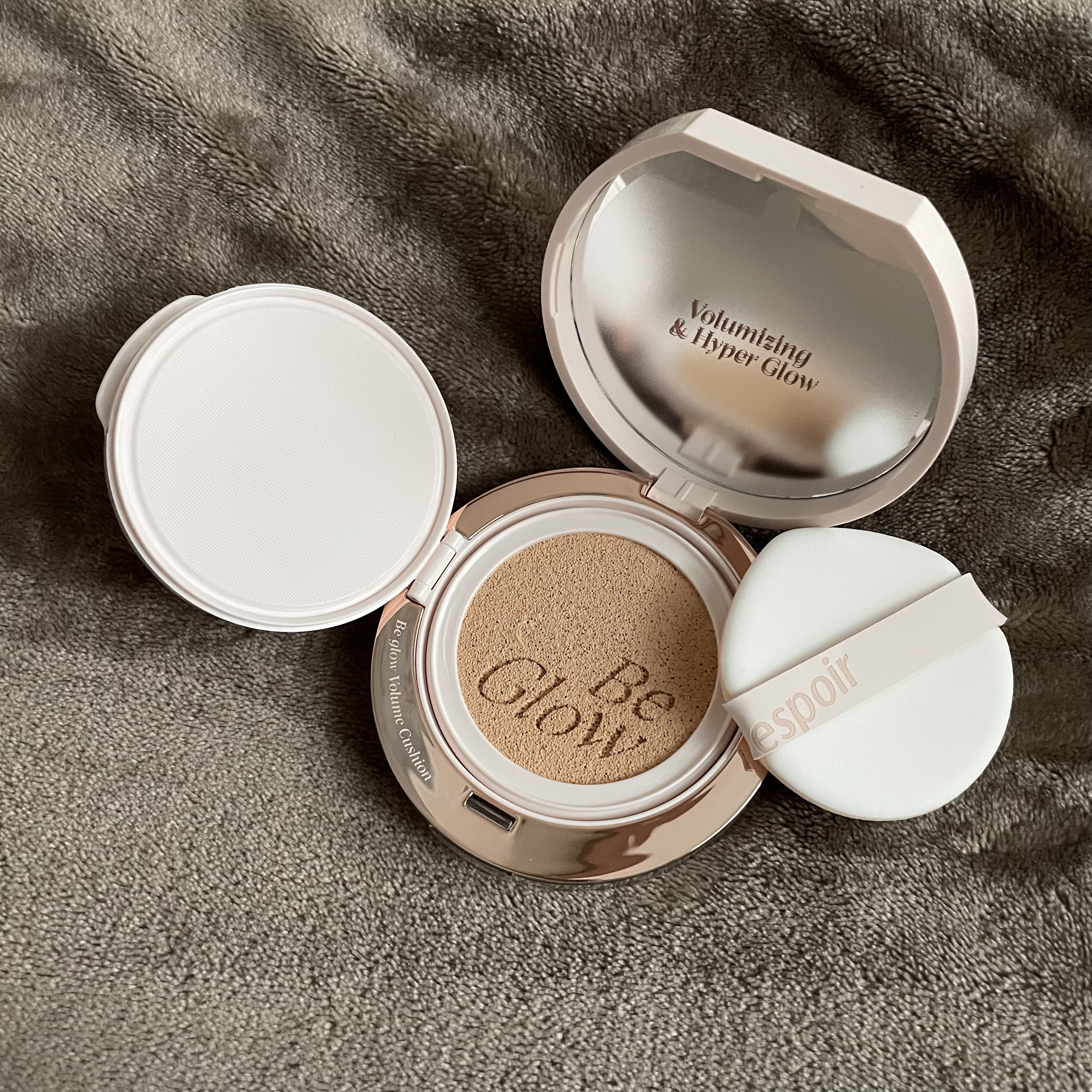 エスポア ビーグロー ボリュームクッション 23 ベージュ/espoir/クッションファンデーションを使ったクチコミ（2枚目）