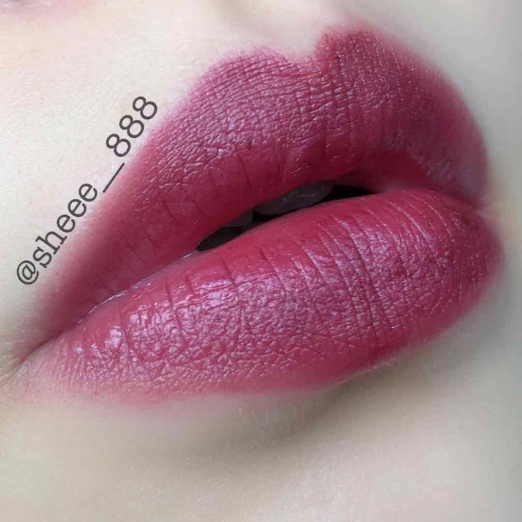 パワーマットリップラスター/NARS/口紅を使ったクチコミ（2枚目）