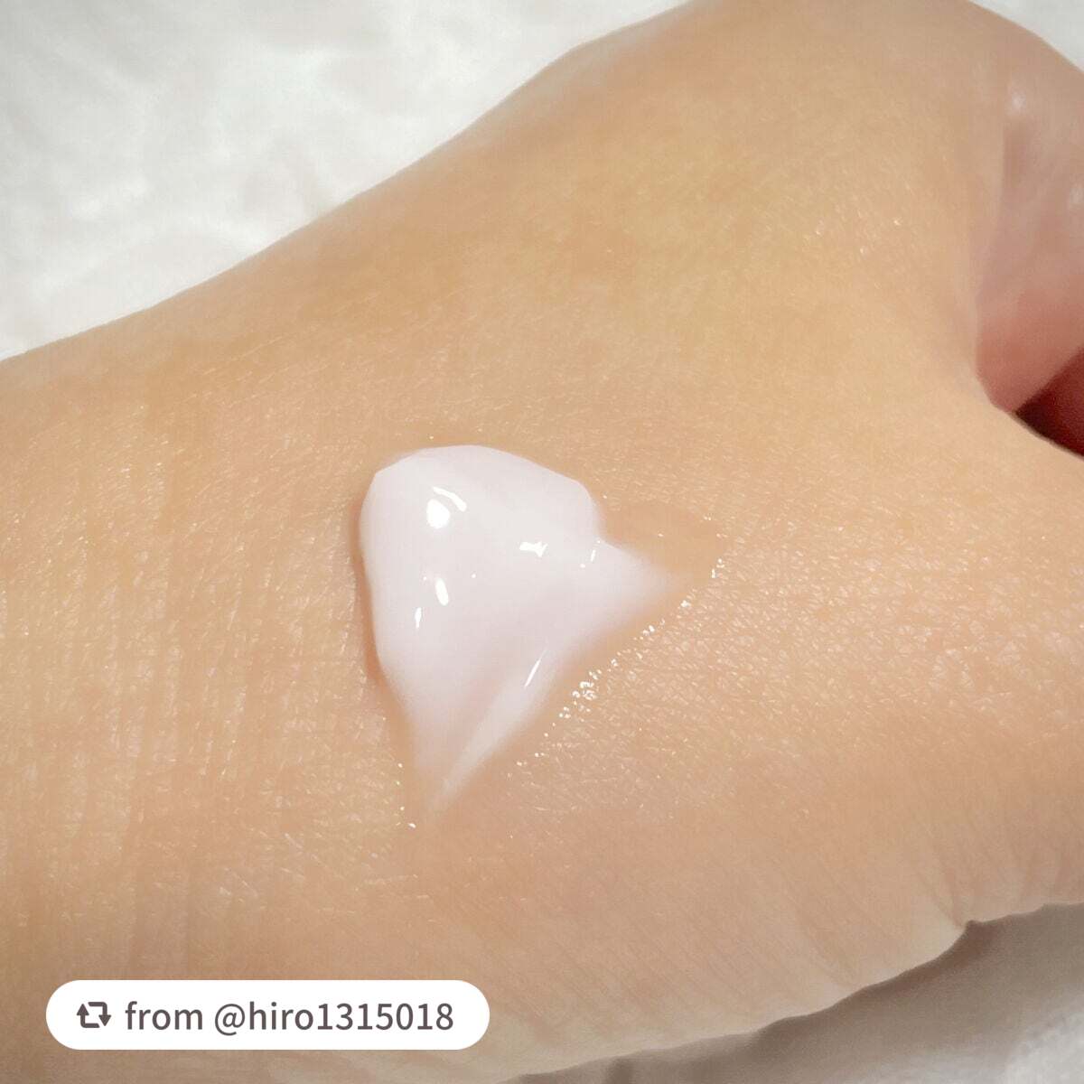 ローズウォーター スリーピングマスク/FEMMUE/フェイスクリームを使ったクチコミ(3枚目)