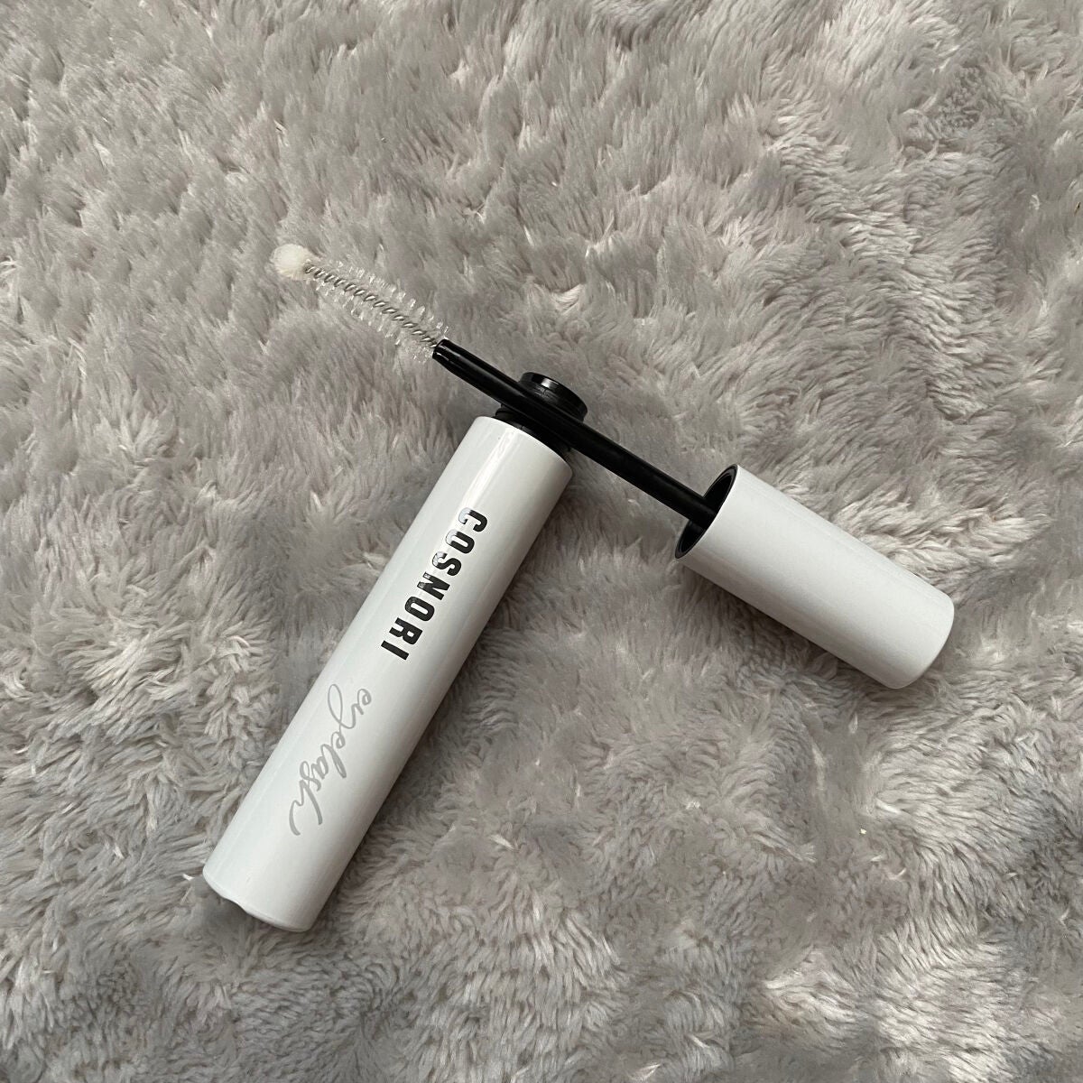 ロングアクティブアイラッシュセラム/COSNORI/まつげ美容液を使ったクチコミ(2枚目)