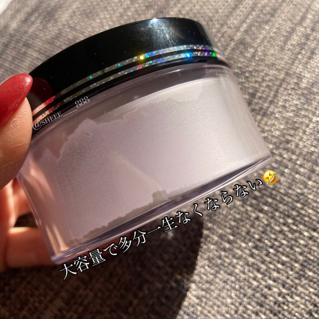 フィニッシングパウダー パールラメ入り/チャコット・コスメティクス/ルースパウダーを使ったクチコミ(2枚目)