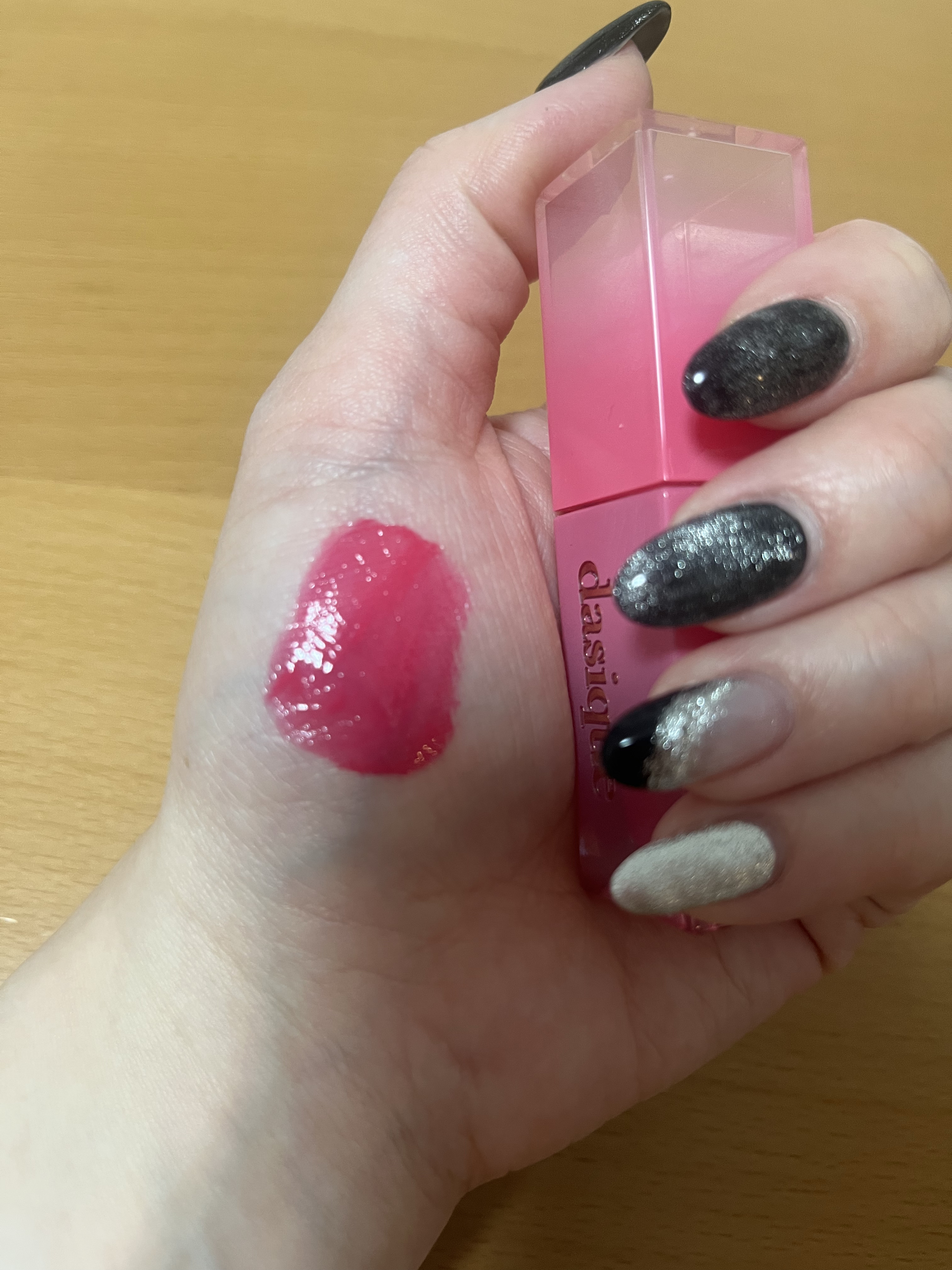 ジューシーデュイティント 04 プラムデュー/dasique/リップティントを使ったクチコミ（3枚目）