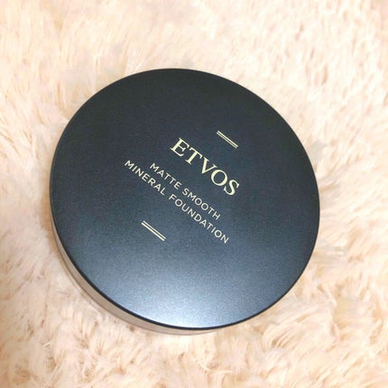 マットスムースミネラルファンデーション/エトヴォス/パウダーファンデーションを使ったクチコミ(1枚目)