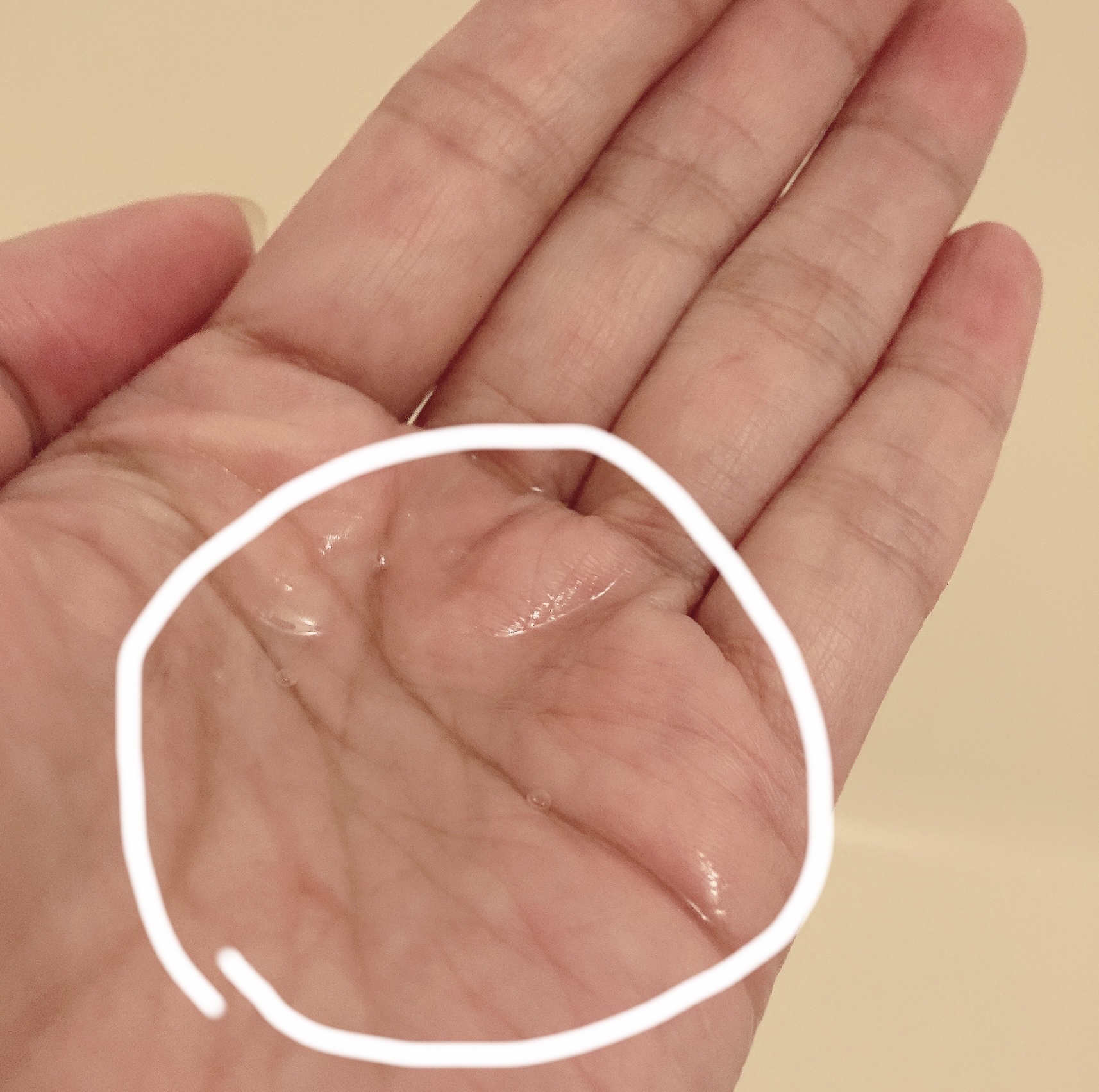 パヒュームウォータートリートメント/エラスチン/洗い流すヘアトリートメントを使ったクチコミ（3枚目）