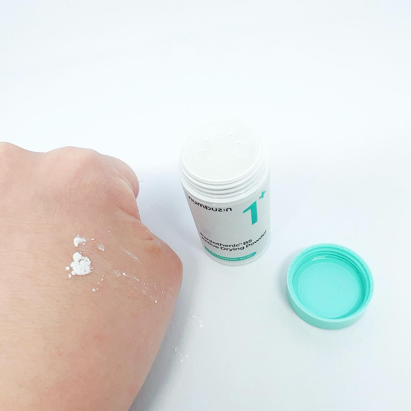 1番 かけるパントテン酸スキンパウダー/numbuzin/その他スキンケアを使ったクチコミ（3枚目）