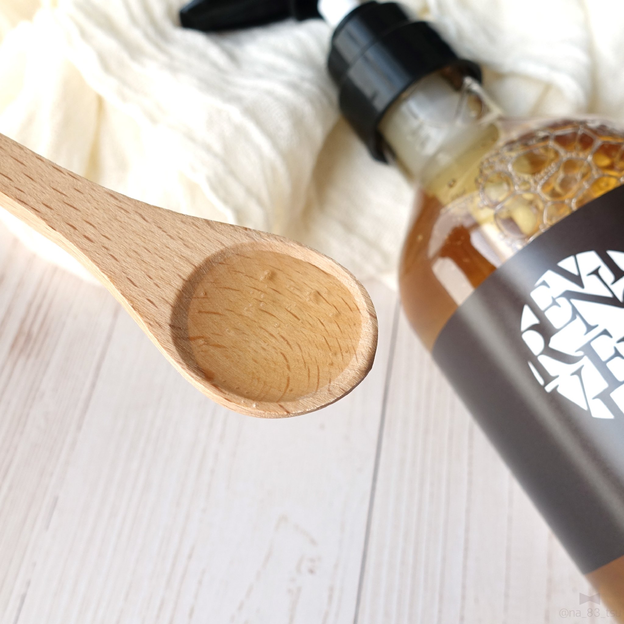 リノヴィール　エッセンスミスト/リノヴィール/アウトバストリートメントを使ったクチコミ（2枚目）