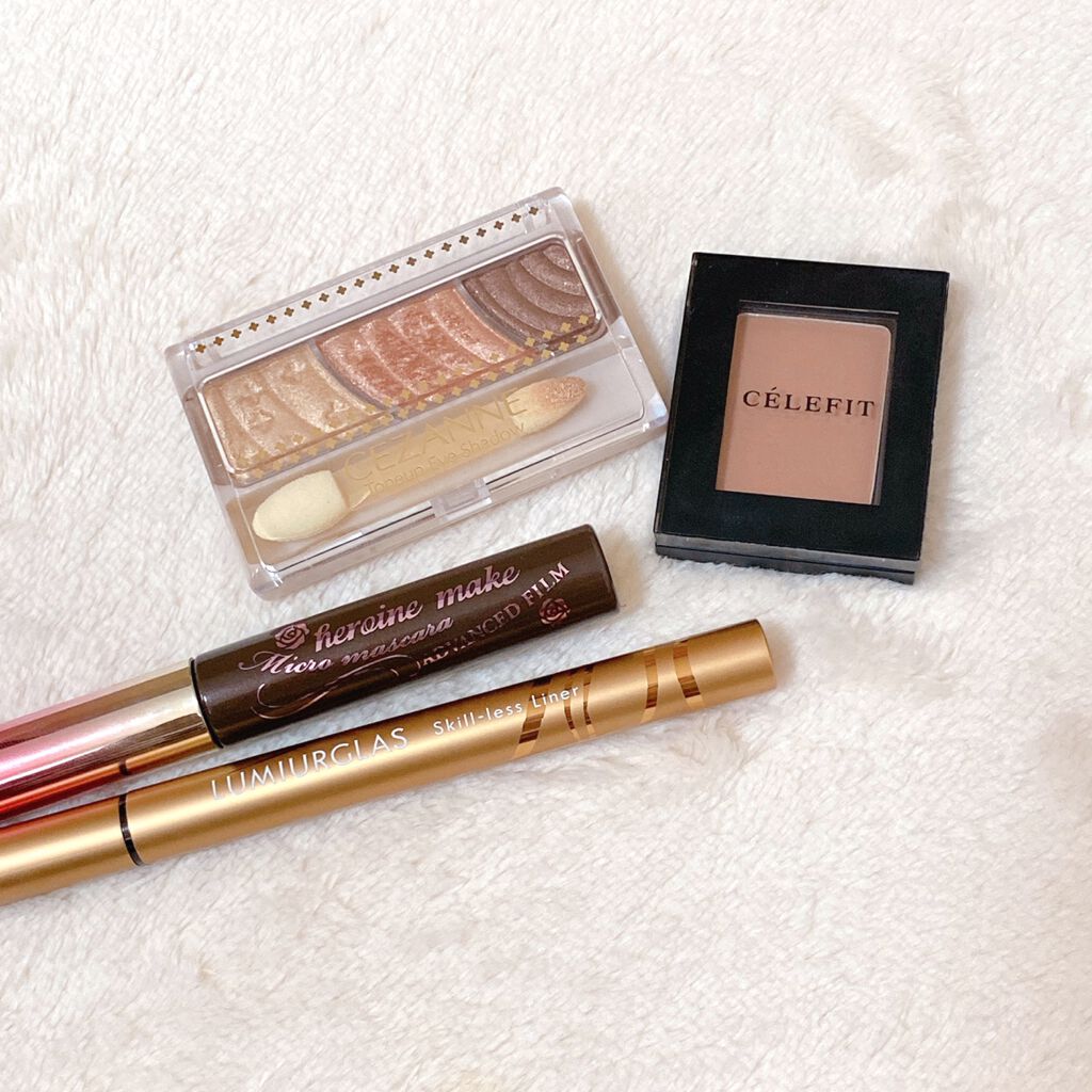 Eyes Fit Daily Shadow/CELEFIT/単色アイシャドウを使ったクチコミ（3枚目）