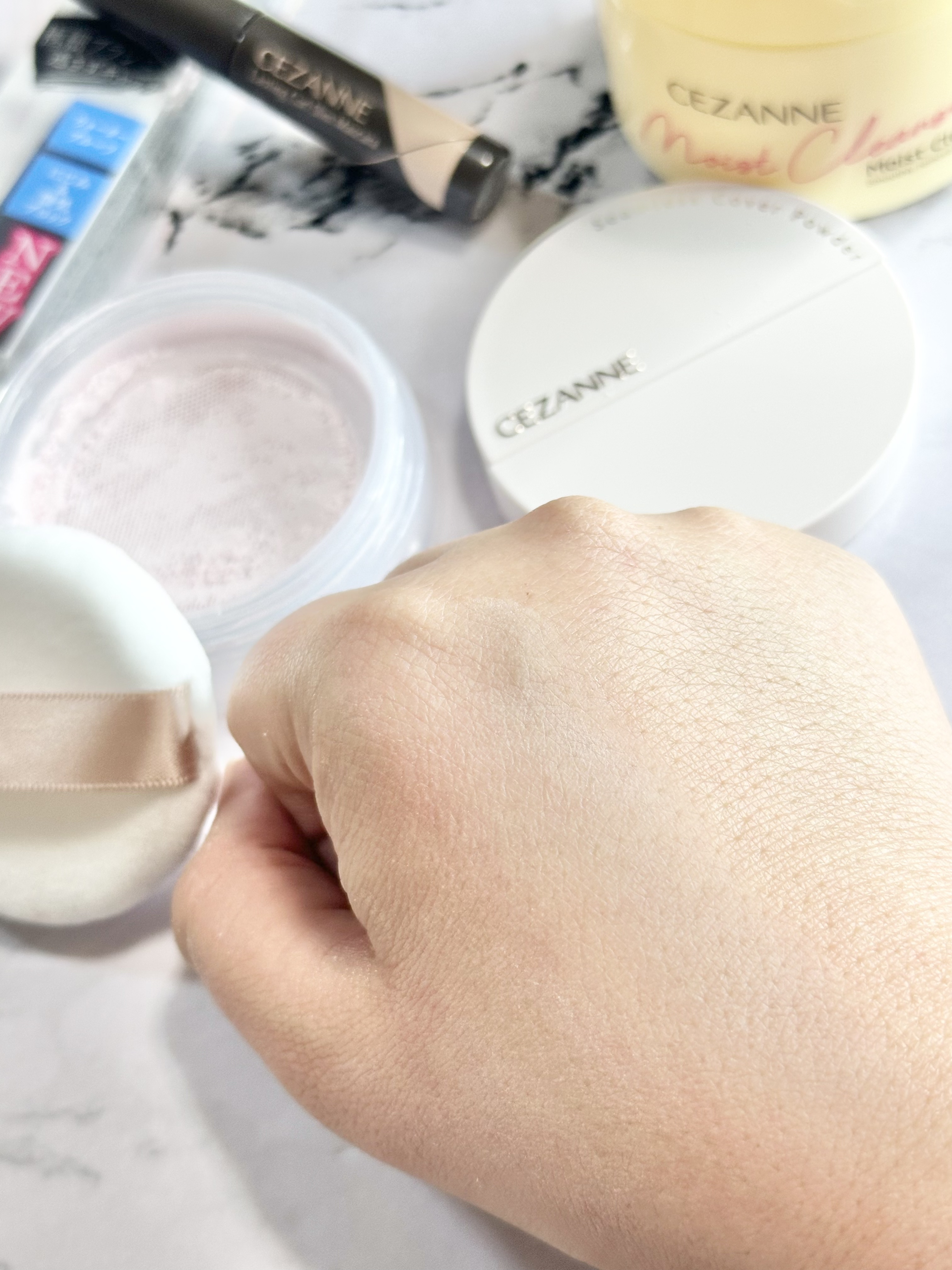 シームレスカバーパウダー/CEZANNE/フェイスパウダーを使ったクチコミ（3枚目）