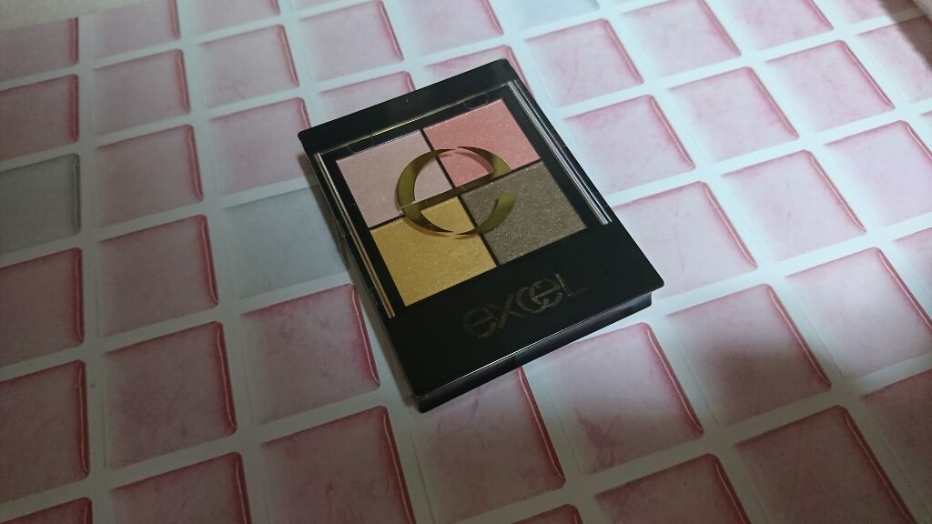 リアルクローズシャドウ/excel/アイシャドウパレットを使ったクチコミ(1枚目)