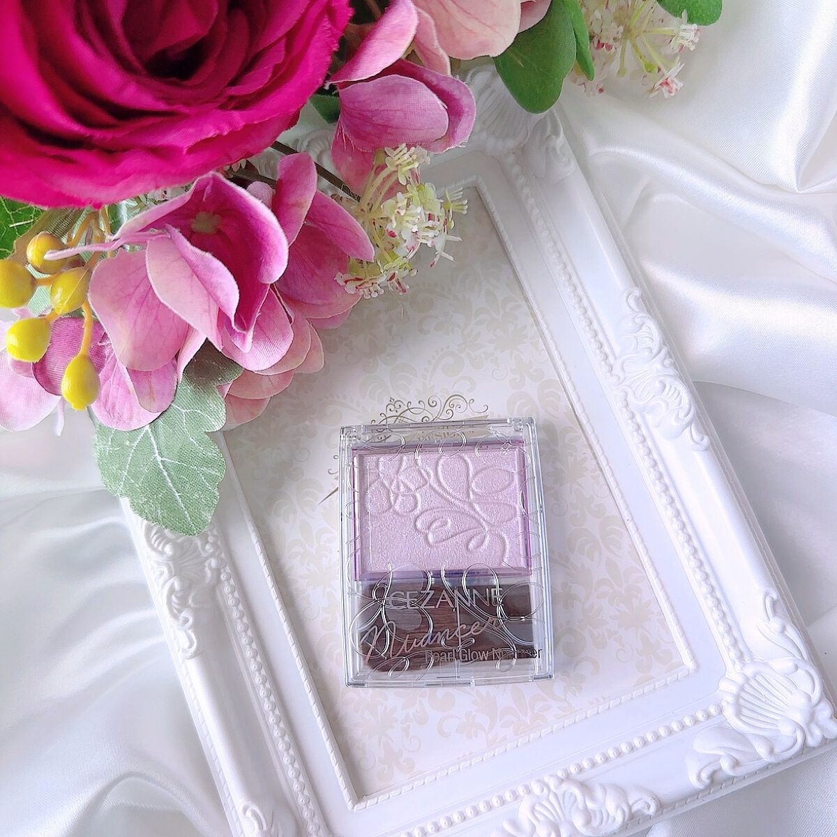 パールグロウニュアンサー/CEZANNE/パウダーハイライトを使ったクチコミ(3枚目)