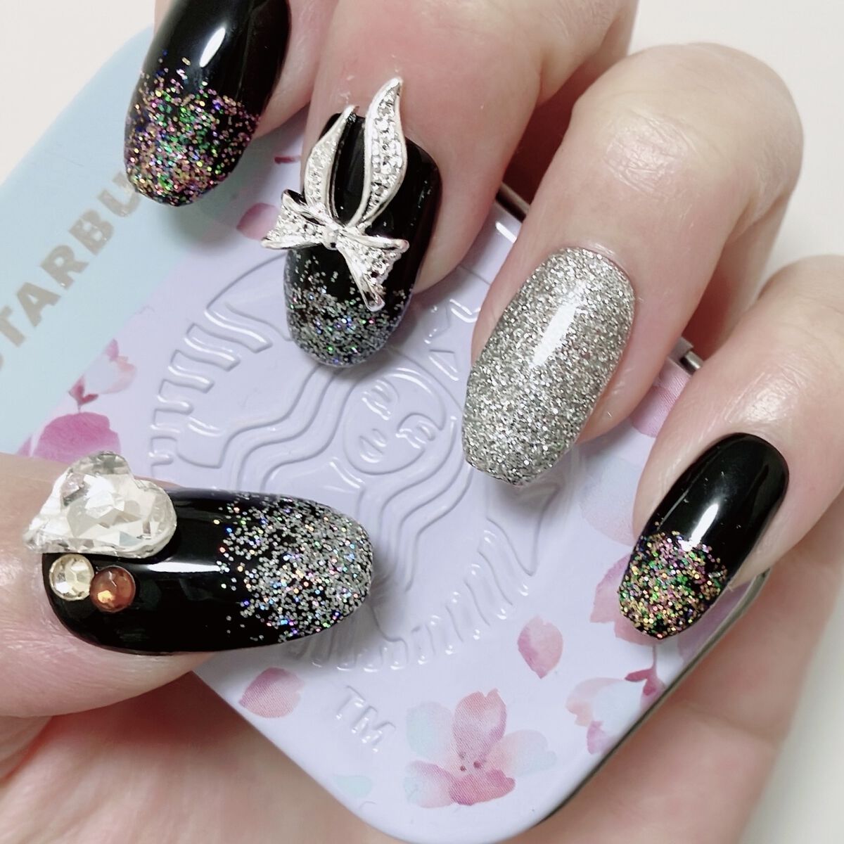 パル カラージェル ブラック/キャンドゥ/ジェルネイルを使ったクチコミ（3枚目）