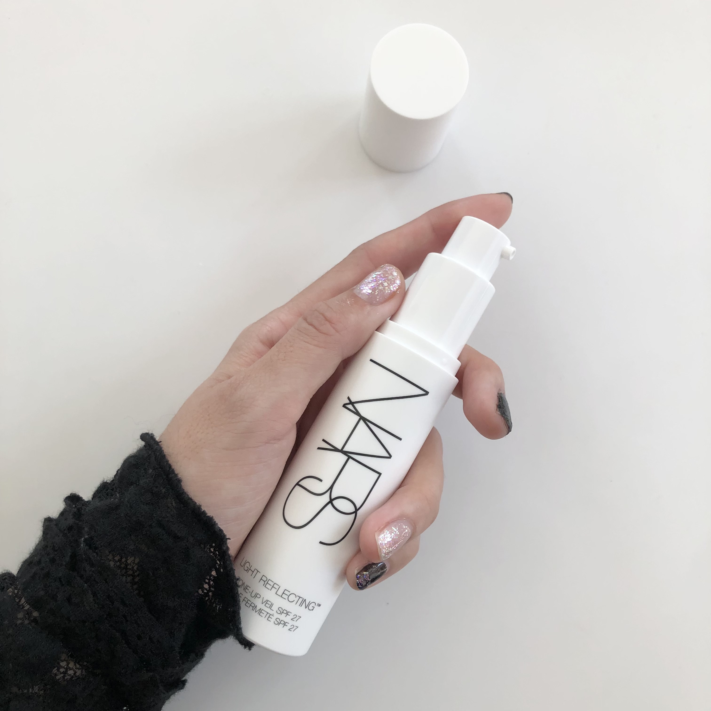 ライトリフレクティング　トーンアップヴェール/NARS/化粧下地を使ったクチコミ（2枚目）