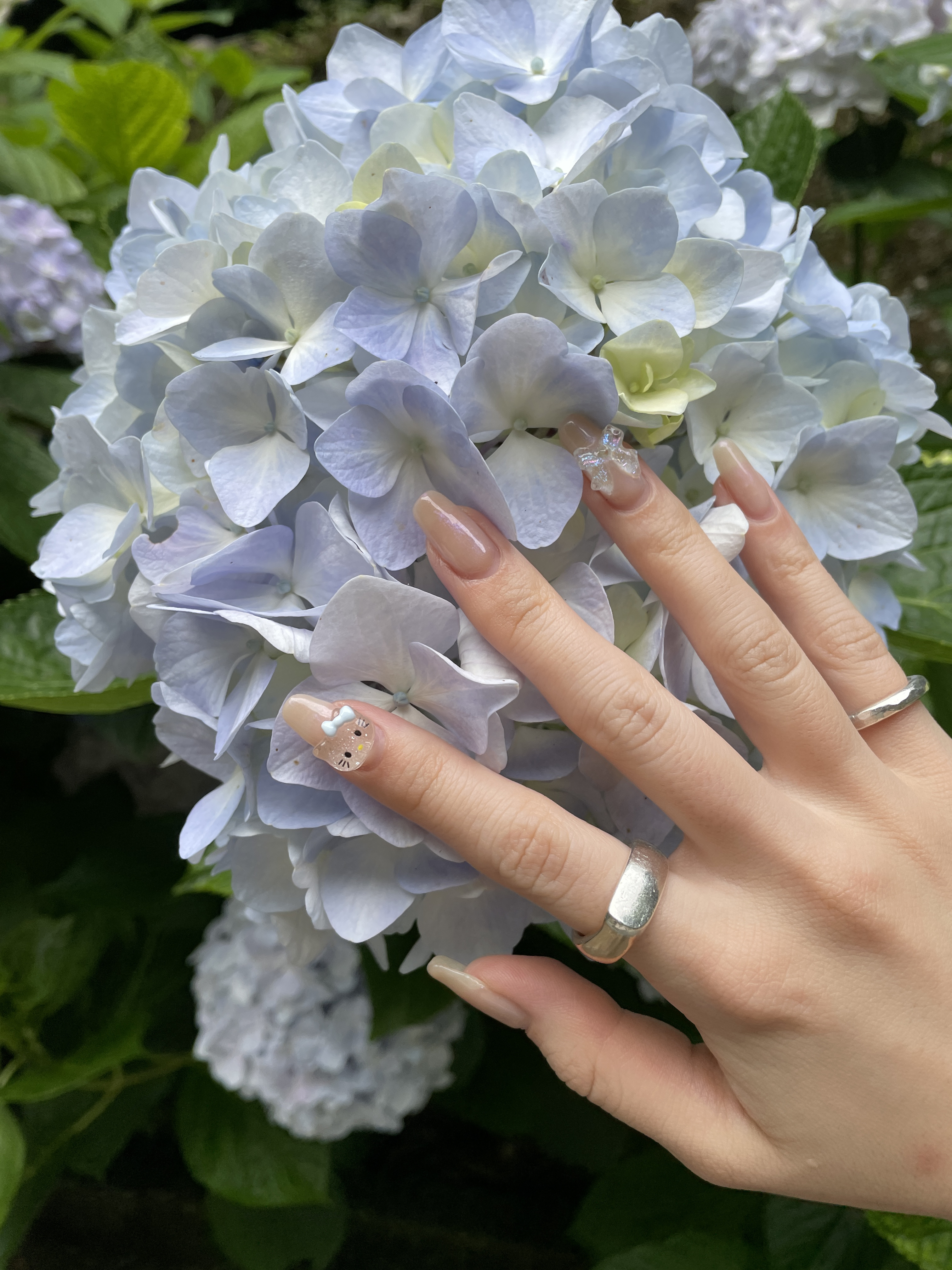 フェアリーダストパウダーオーロラピーコック/キャンドゥ/ネイルシールを使ったクチコミ（2枚目）