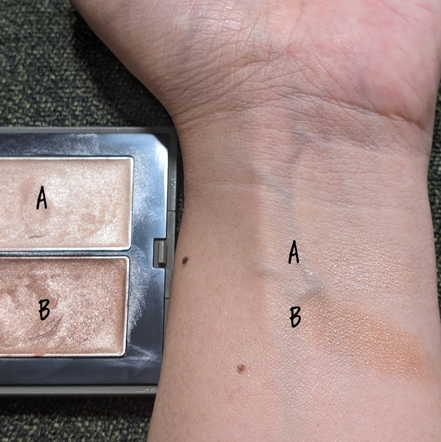 THREE シマリング グロー デュオ/THREE/クリームハイライトを使ったクチコミ(2枚目)