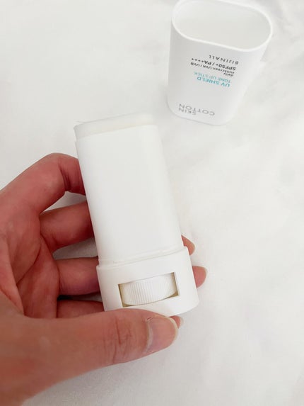 UVシールド トーンアップスティック/スキンコットン/日焼け止めスティックを使ったクチコミ(3枚目)