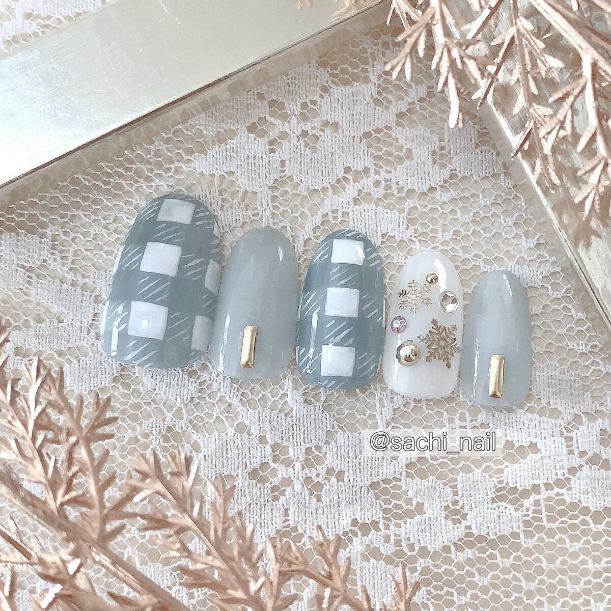 カラフルネイルズ/キャンメイク/マニキュアを使ったクチコミ(4枚目)