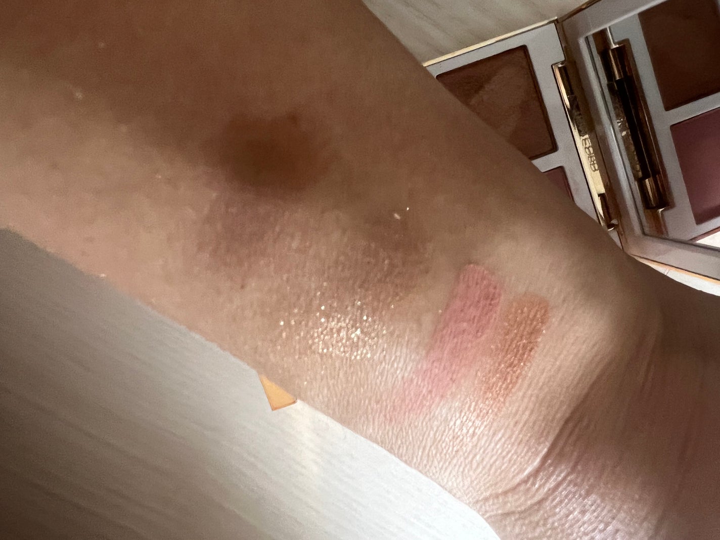 ソレイユ ドゥ フ アイ カラー クォード/TOM FORD BEAUTY/アイシャドウパレットを使ったクチコミ(2枚目)