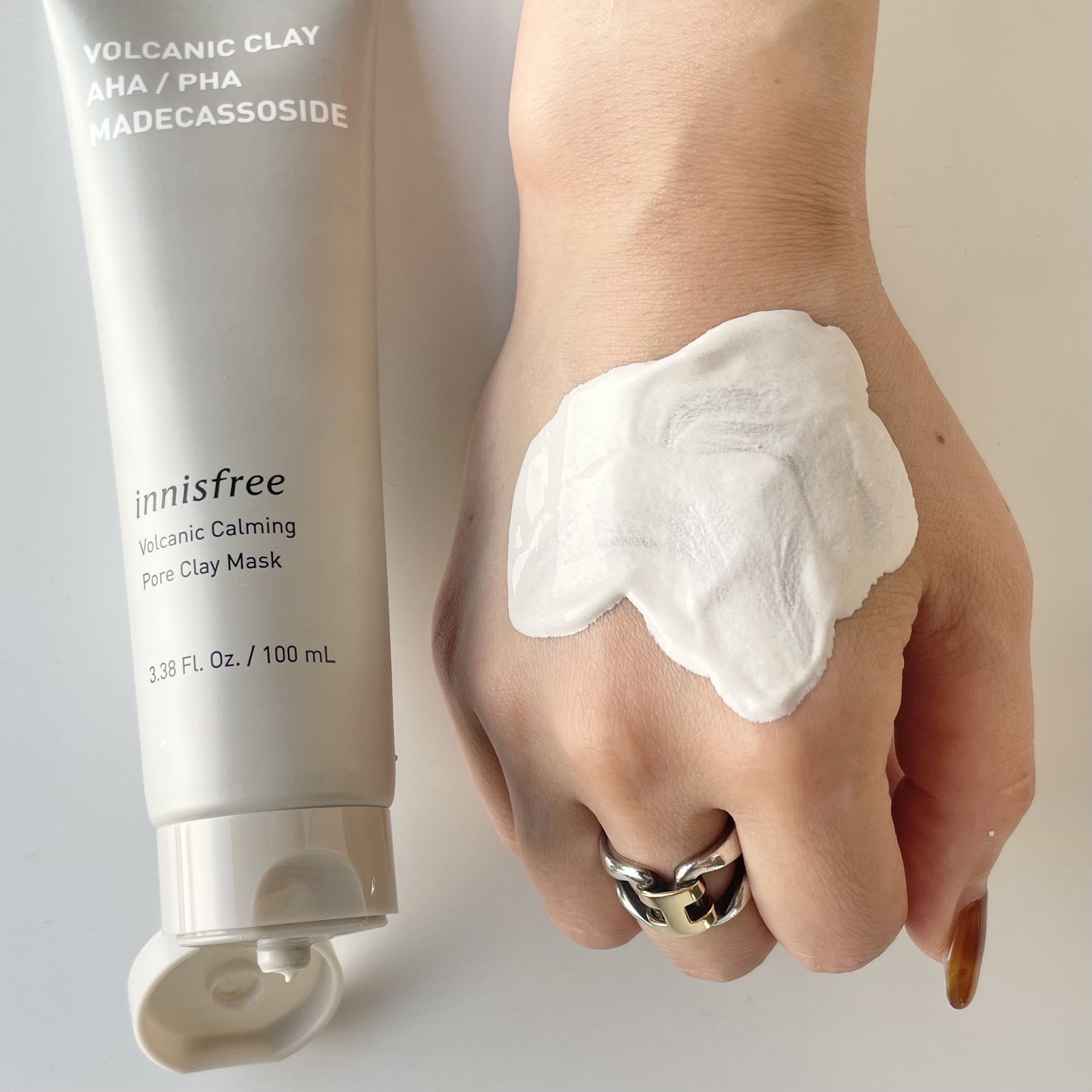 ヴォルカニック カーミング ポア クレイマスク/innisfree/洗い流すパック・マスクを使ったクチコミ（2枚目）