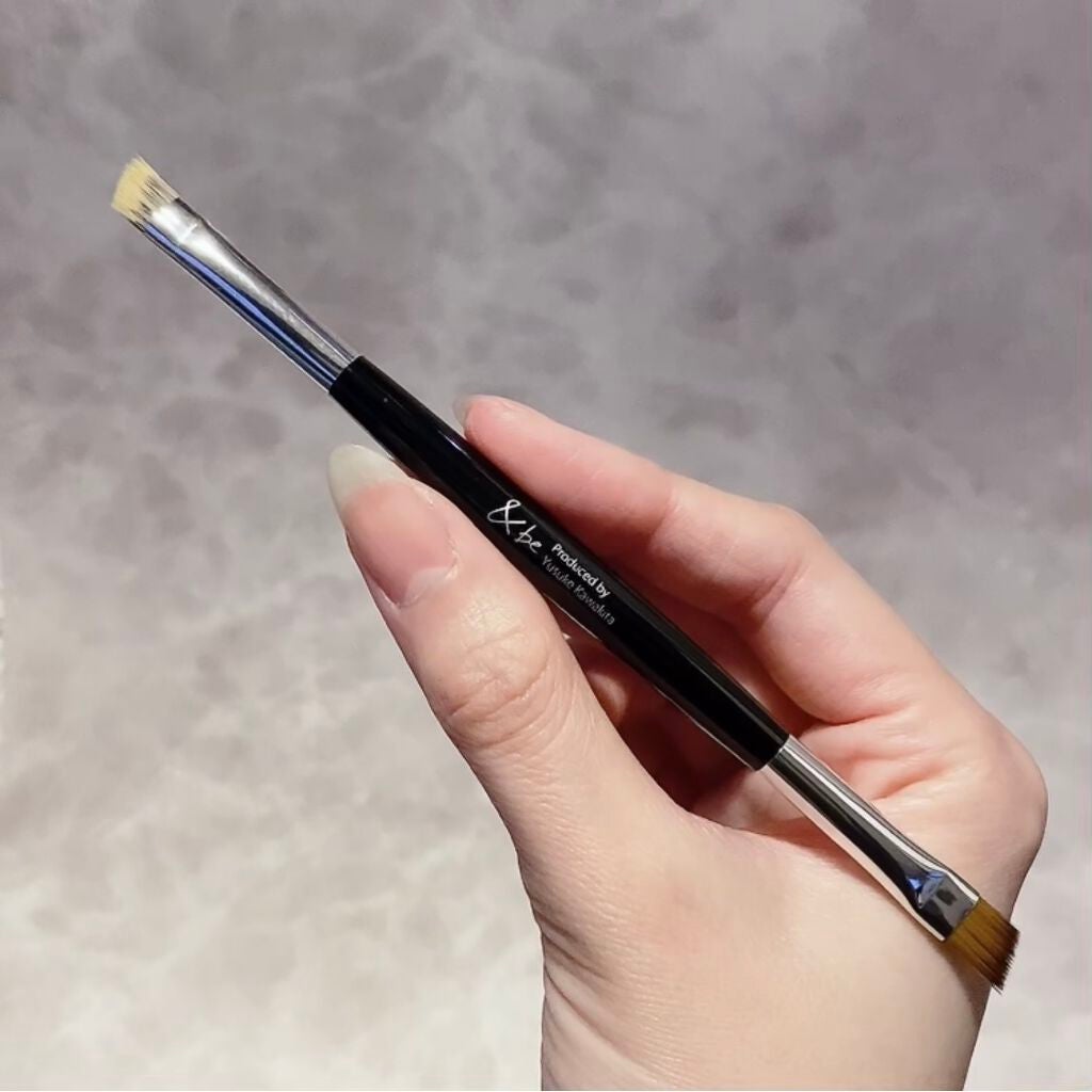 ダブルエンドアイブロウブラシ熊野筆/&be/メイクブラシを使ったクチコミ(3枚目)