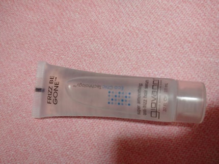 フリッズビーゴーン スムージング ヘアセラム/giovanni/ヘアオイルを使ったクチコミ(1枚目)