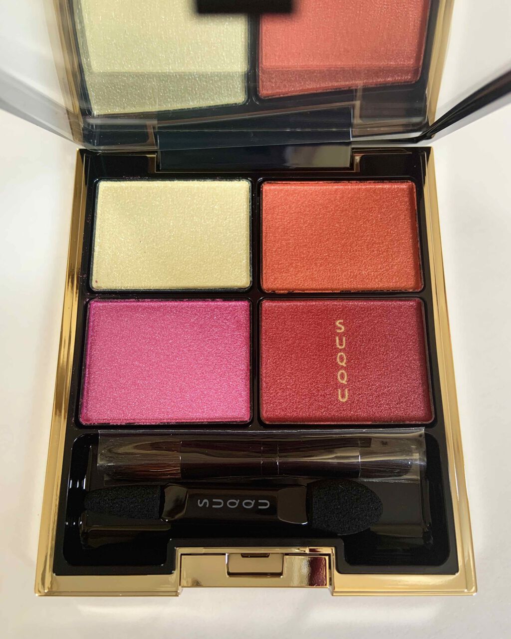 デザイニング カラー アイズ(公式ONLINE限定)/SUQQU/アイシャドウパレットを使ったクチコミ（1枚目）