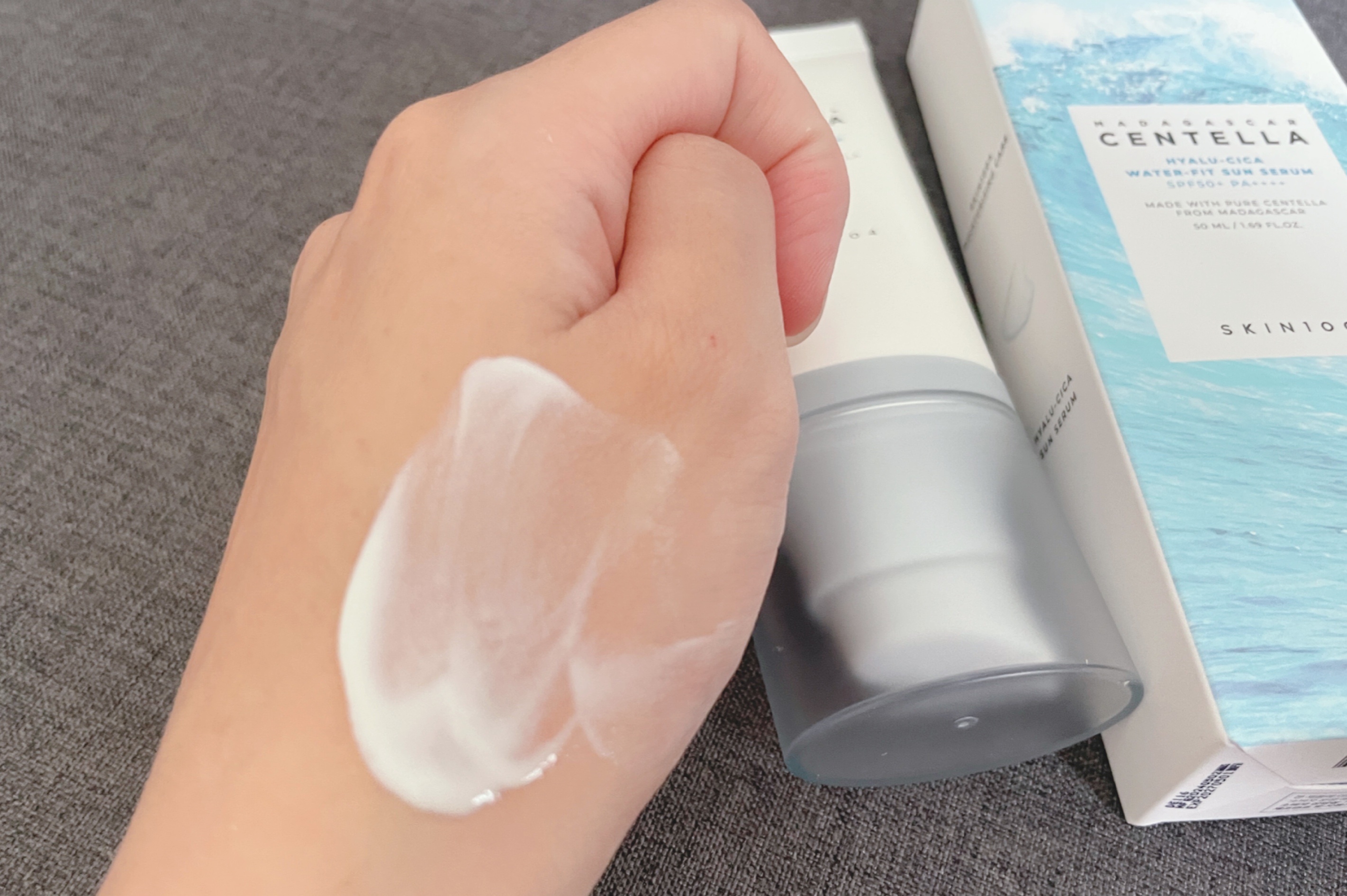 ヒアルーシカ ウォーターフィット サンセラム/SKIN1004/日焼け止めローションを使ったクチコミ（3枚目）