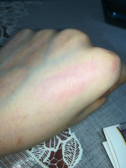 CCティントジェル/KATE/リップグロスを使ったクチコミ(4枚目)