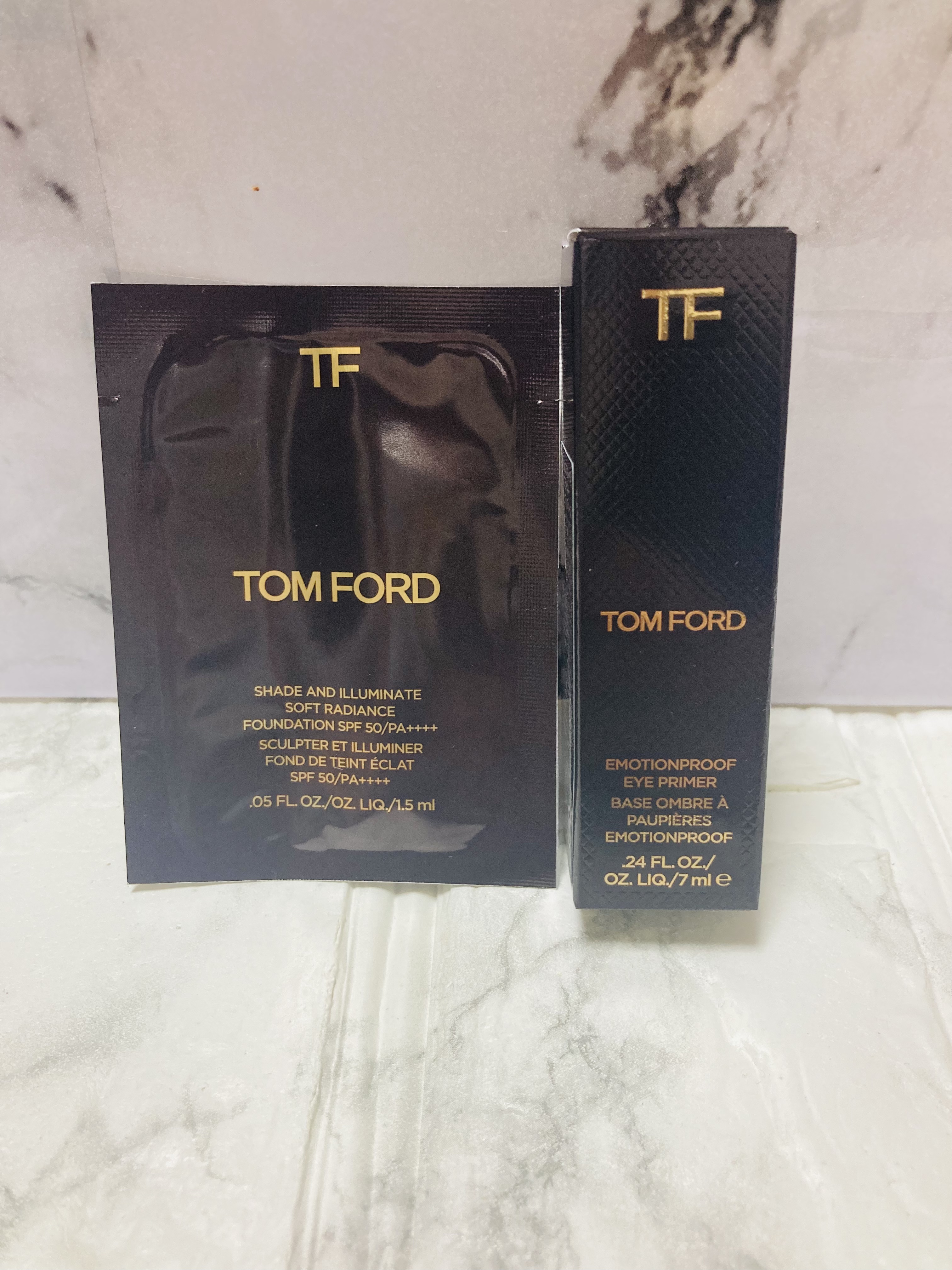 エモーションプルーフ アイ プライマー/TOM FORD BEAUTY/アイシャドウベースを使ったクチコミ（2枚目）